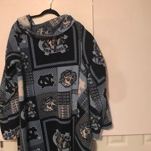 UNC chapel Hill Snuggie