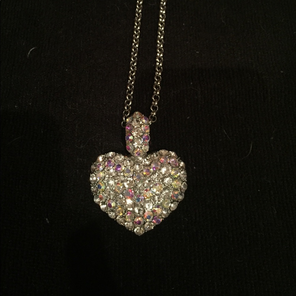 20" Adjustable Crystal Heart Pendant necklace