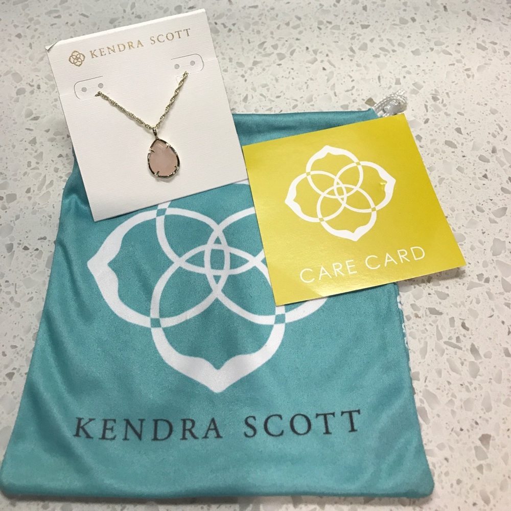 Kendra Scott Necklace