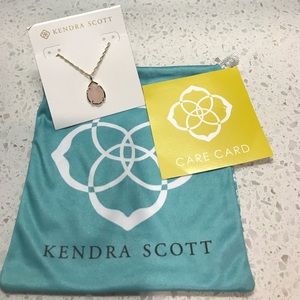 Kendra Scott Necklace