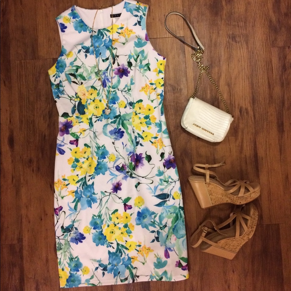 Treu Floral Shift Dress with Back Slit