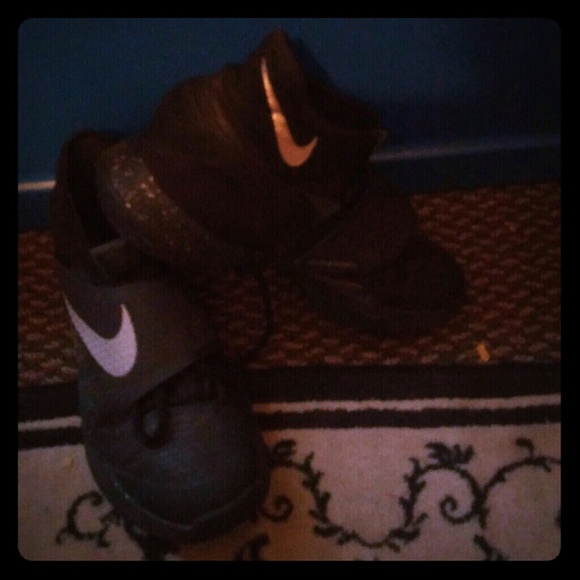 KD 6 - Picture 1 of 2