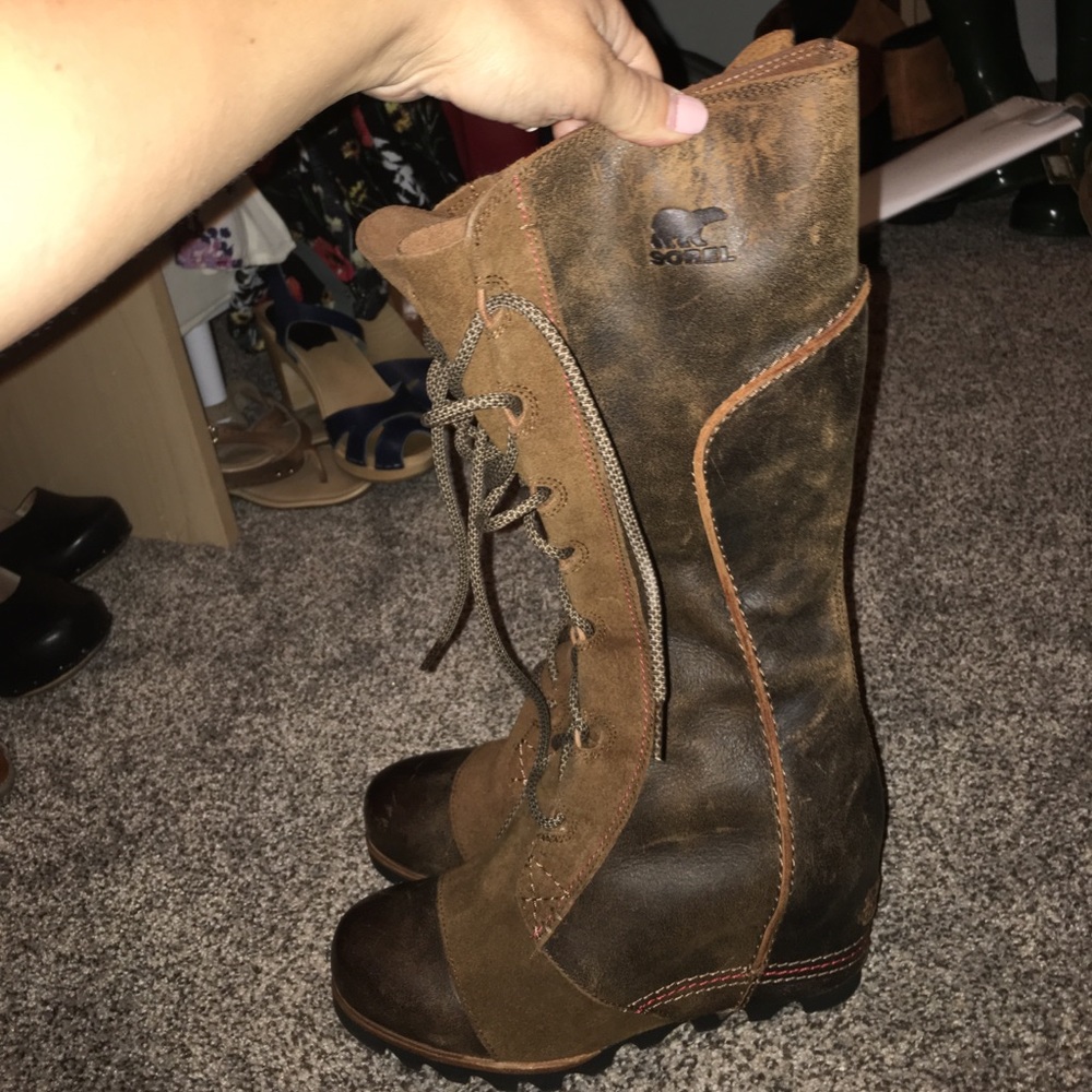Sorel lace-up Boot