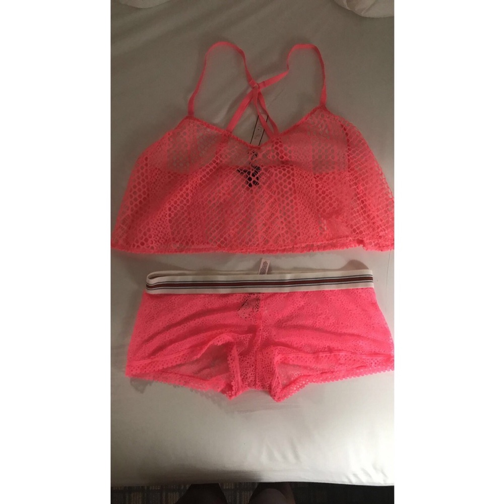 Brand New Victoria’s Secret Set