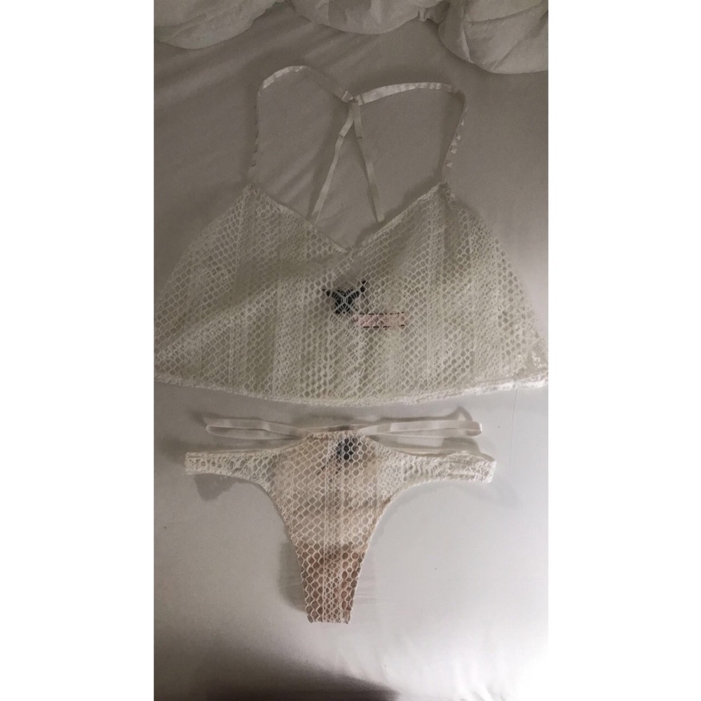 Brand New Victoria’s Secret Set