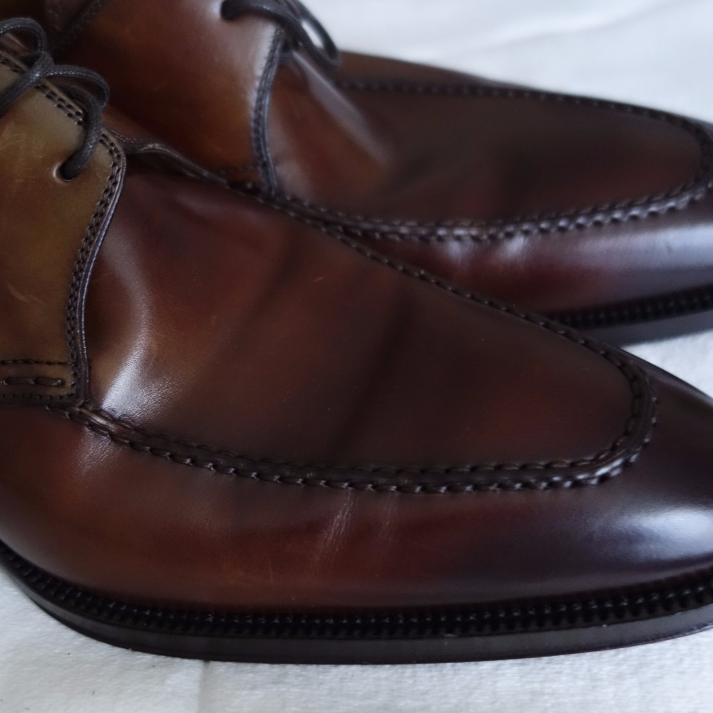 Magnanni Burnished Cognac Leather Laced Shoes Men