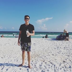 Meet your Posher, Tu