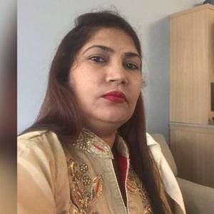 Meet your Posher, Saroj