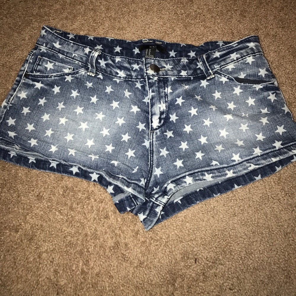 Star shorts!
