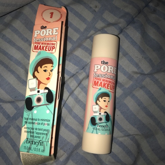 Makeup - Picture 5 of 8