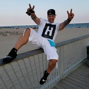 Meet your Posher, Chase