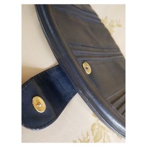Vintage Bags - Navy Blue Vintage Leather Clutch Vintage Bags - Navy Blue Vintage Leather Clutch