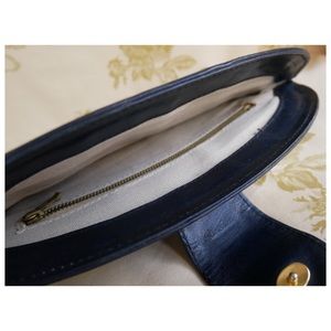 Vintage Bags - Navy Blue Vintage Leather Clutch Vintage Bags - Navy Blue Vintage Leather Clutch