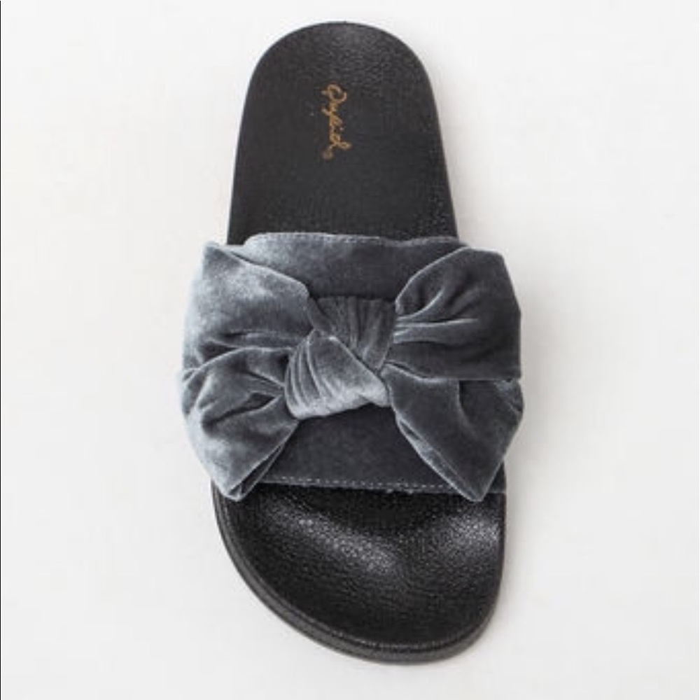 Fenty look alike /box suede velvet slides/ sandals