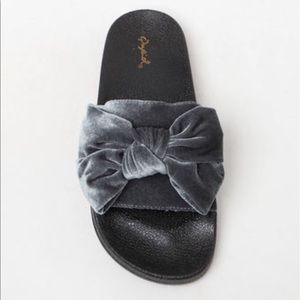 Fenty look alike /box suede velvet slides/ sandals