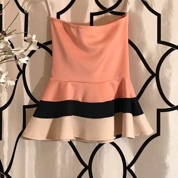 Color Block Strapless Top - Picture 2 of 2