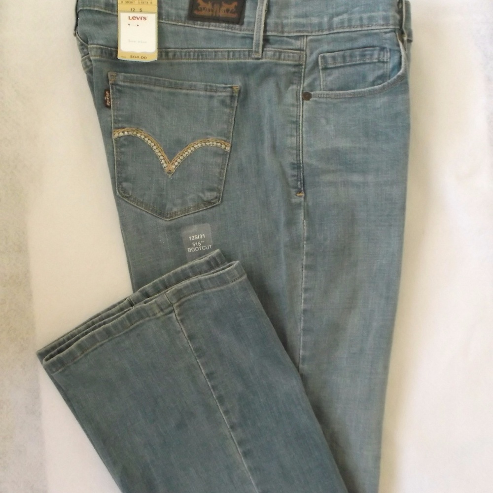 Levi's 515 Bootcut Jeans with Stretch