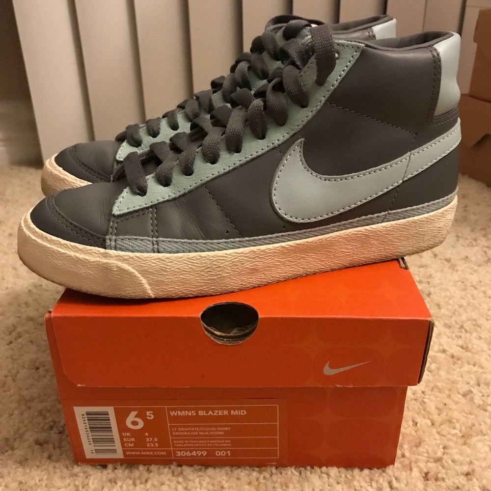 Nike Blazer Mid