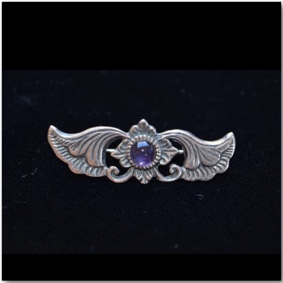 Vintage Jewelry - Revival Art Nouveau S Silver & Amethyst Pin Brooch Vintage Jewelry - Revival Art Nouveau S Silver & Amethyst Pin Brooch