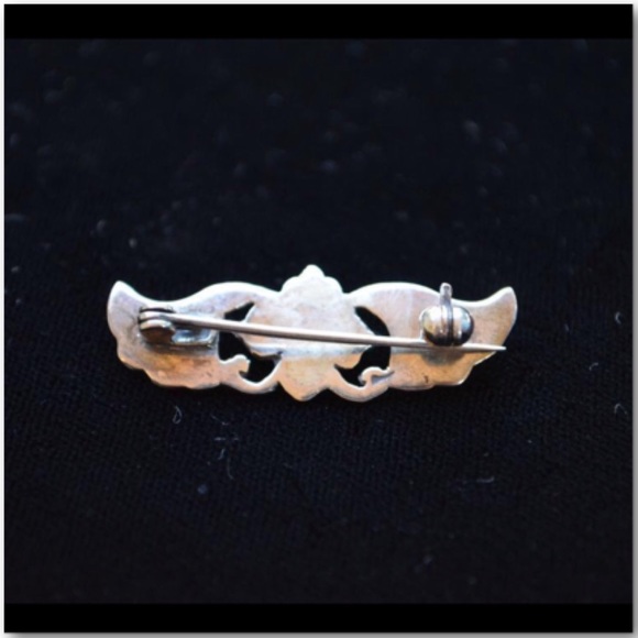 Vintage Jewelry - Revival Art Nouveau S Silver & Amethyst Pin Brooch Vintage Jewelry - Revival Art Nouveau S Silver & Amethyst Pin Brooch
