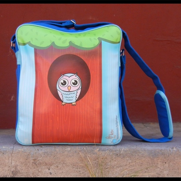 Messenger Bag - Picture 2 of 3