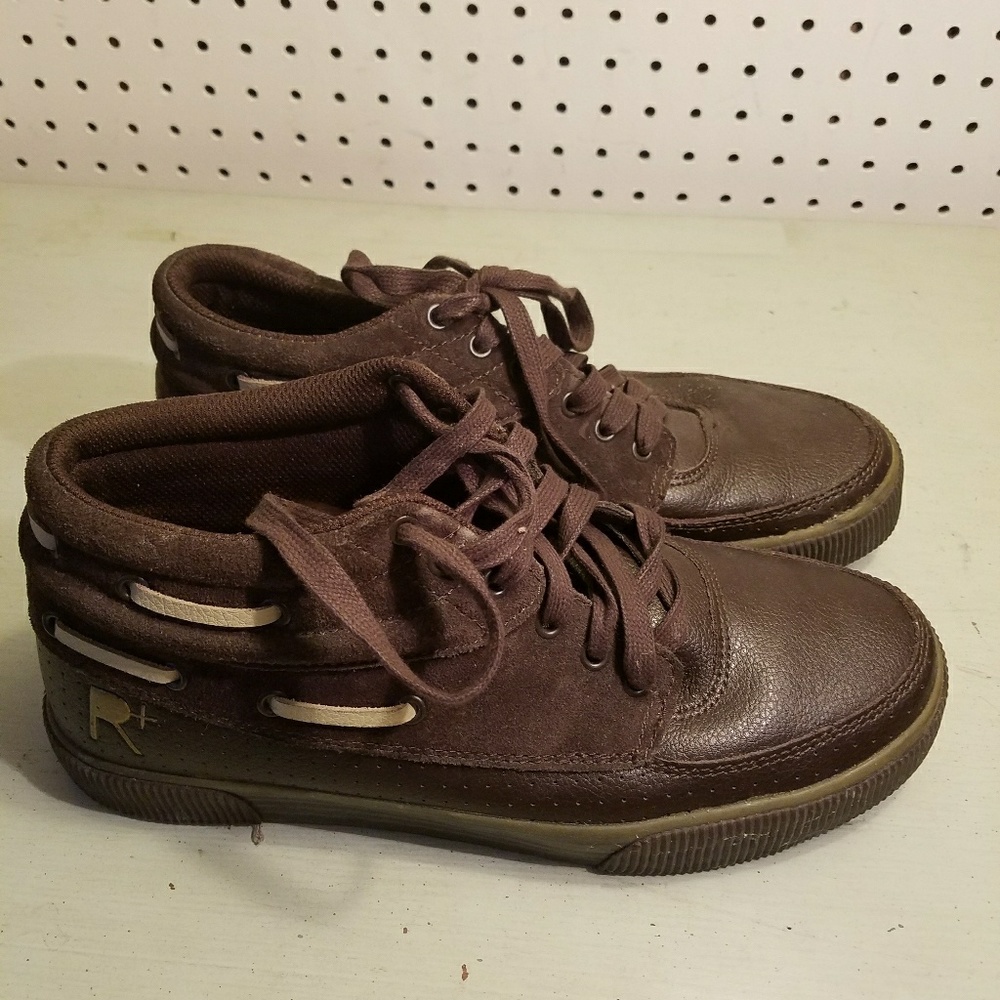 BROWN ROCKAWEAR ATHLETIC SHOES - Picture 1 of 7