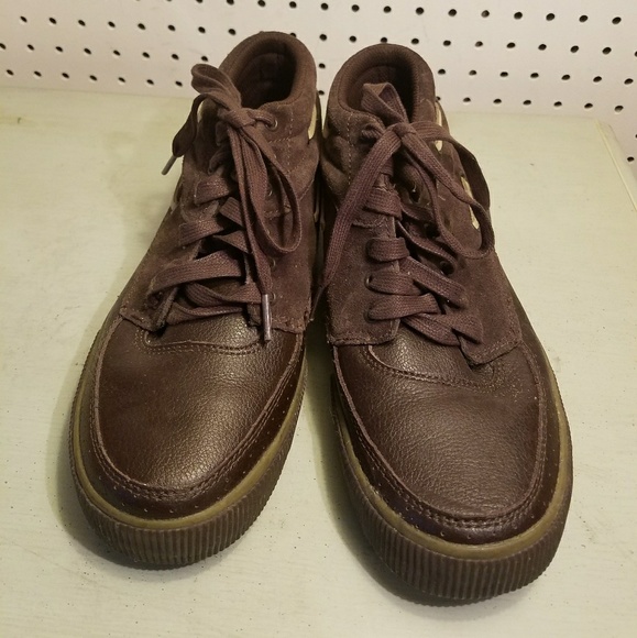 BROWN ROCKAWEAR ATHLETIC SHOES - Picture 2 of 7