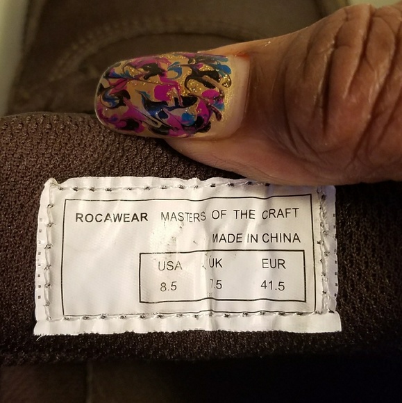 BROWN ROCKAWEAR ATHLETIC SHOES - Picture 4 of 7