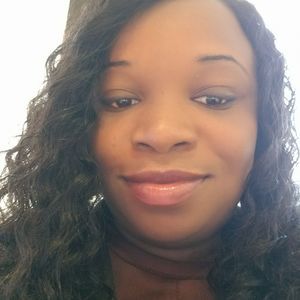 Meet your Posher, Sheena