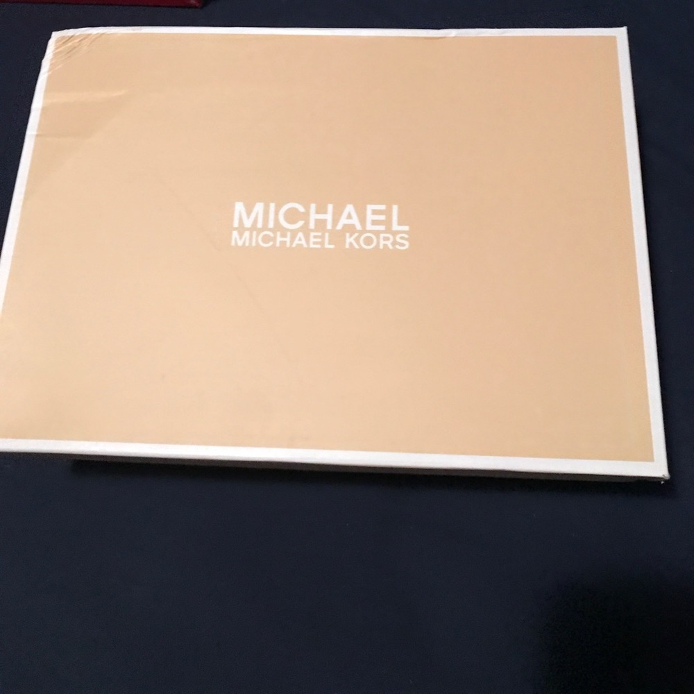 Michael Kors Slip- ons