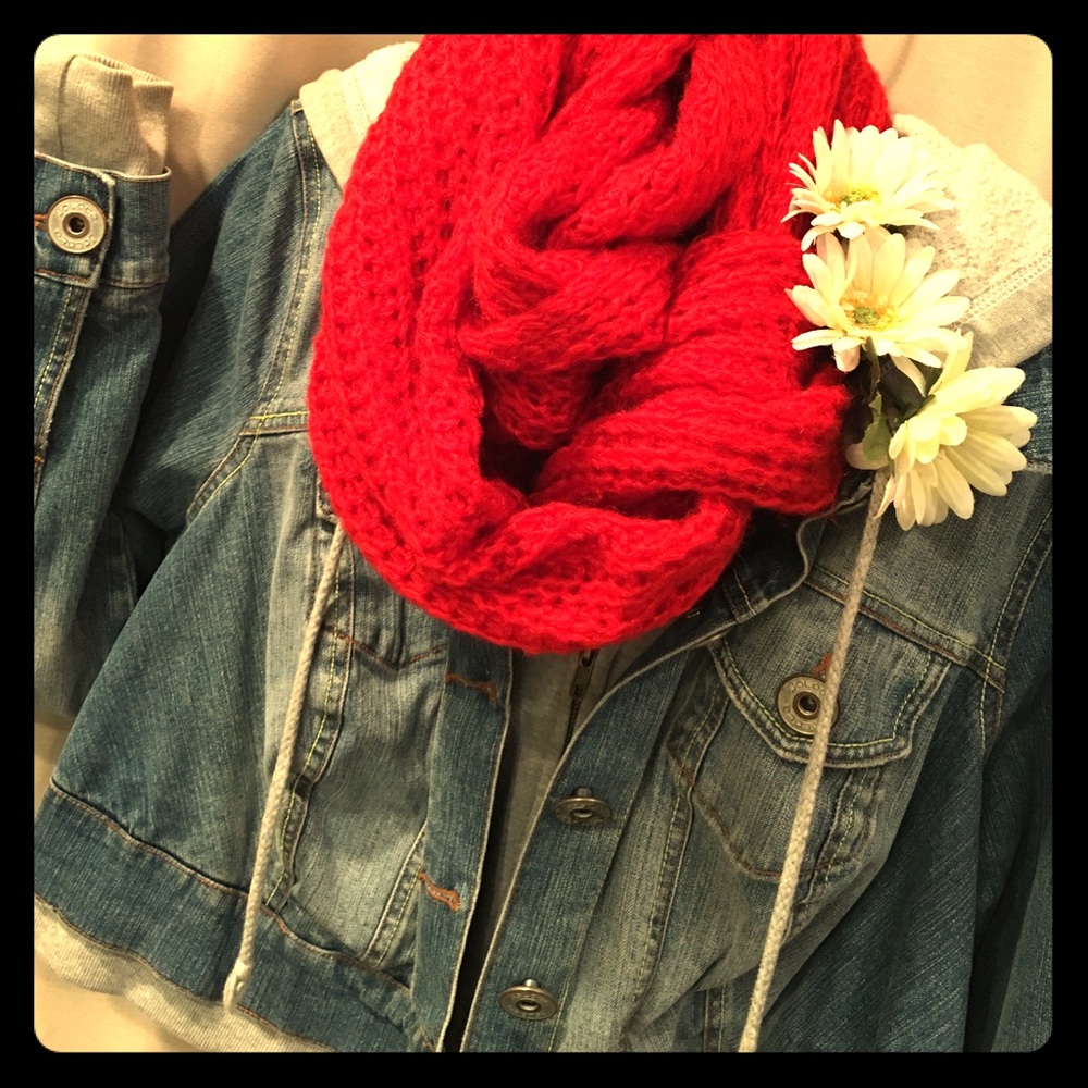 Size 1 denim short jacket with hood