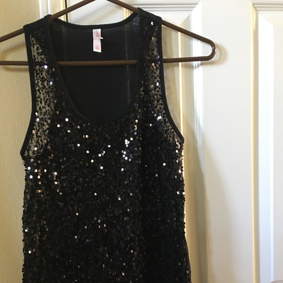 Black sequin top size Small - Picture 1 of 3