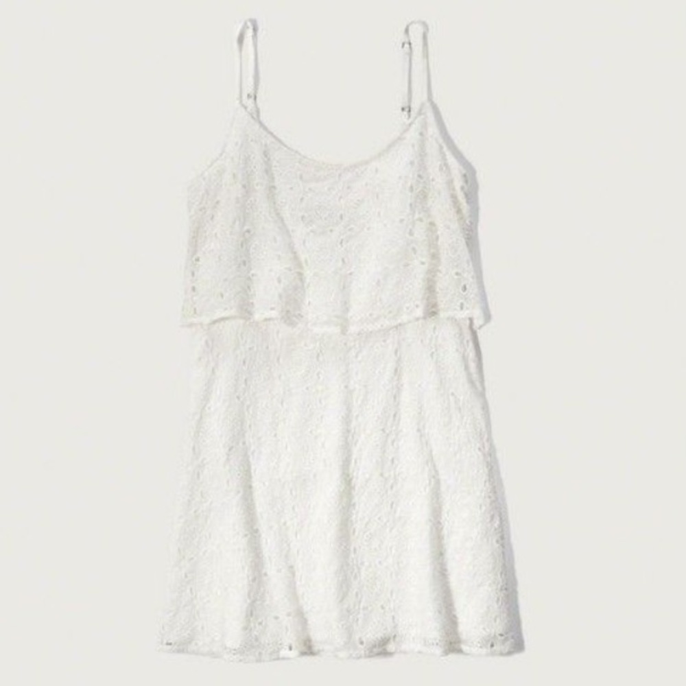 ✨Abercrombie & Fitch White Eyelet Dress