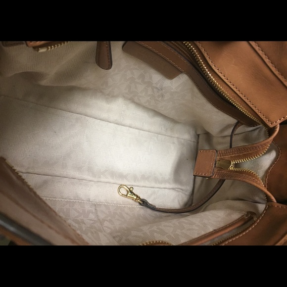 Michael Kors Dillon Top-Zip East West Satchel - Picture 8 of 8