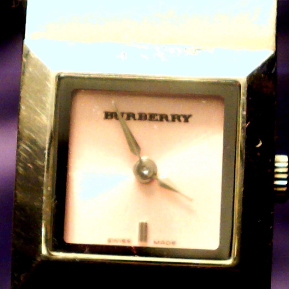 BURBERRY ELEGANT LADIES WATCH - Picture 2 of 7