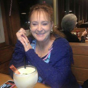 Meet your Posher, Debbie