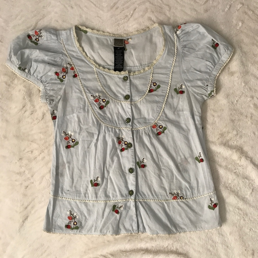 🌸Lady Bugs and Flowers Top 🐞 - Picture 2 of 5