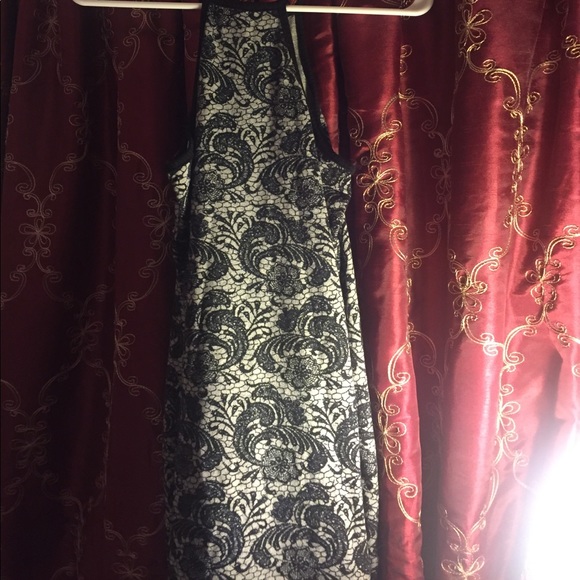 CUTE DRESS AMAZING DETAIL ✨‼️😻 - Picture 2 of 4