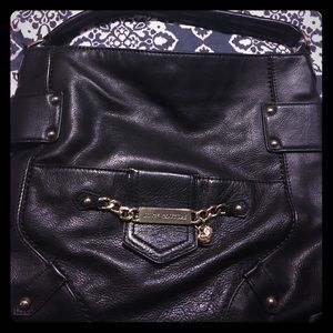 Leather shoulder handbag