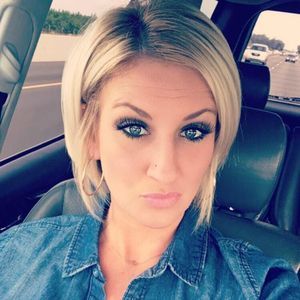 Meet your Posher, Desiree