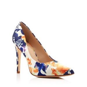 Vince Camuto Floral Kain Pointed Toe Pump