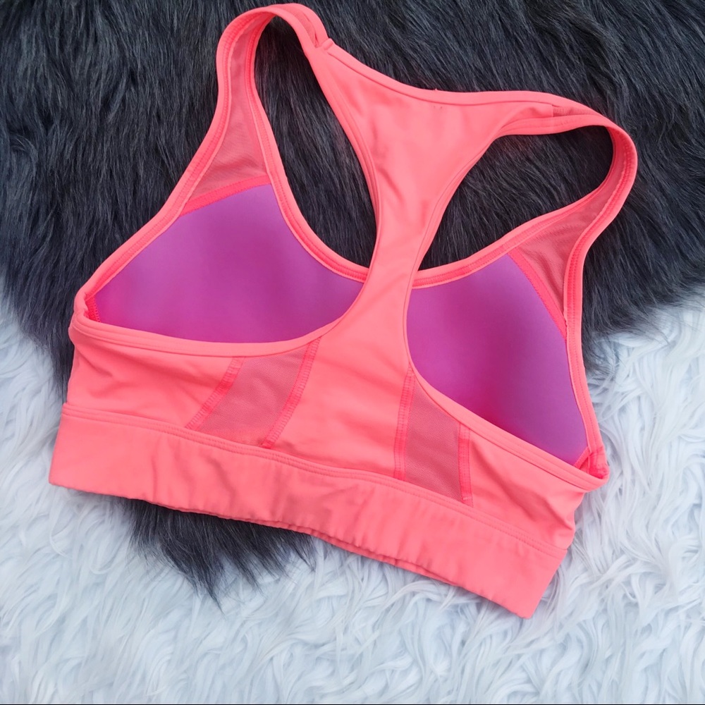 Victoria’s Secret sports bra - Picture 2 of 4