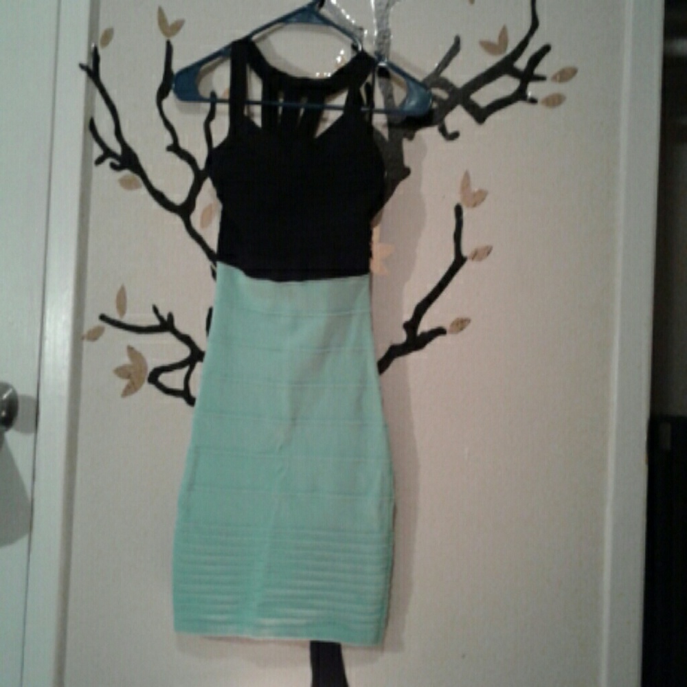 FOREVER 21 SKIRT