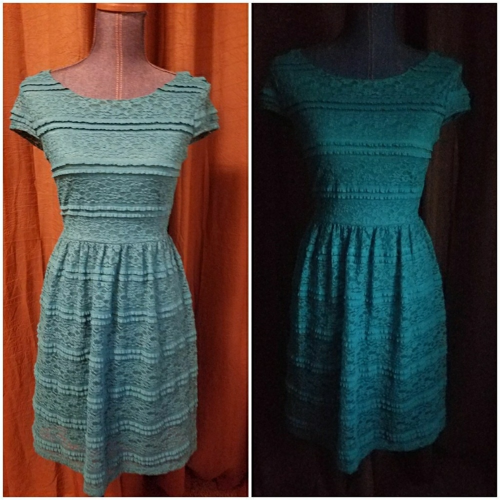 Emerald Green Lace Dress