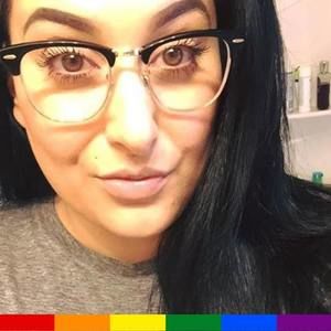 Meet your Posher, Brielle