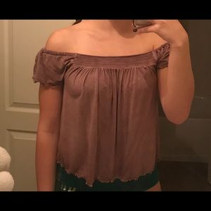 Off the Shoulder American Eagle top