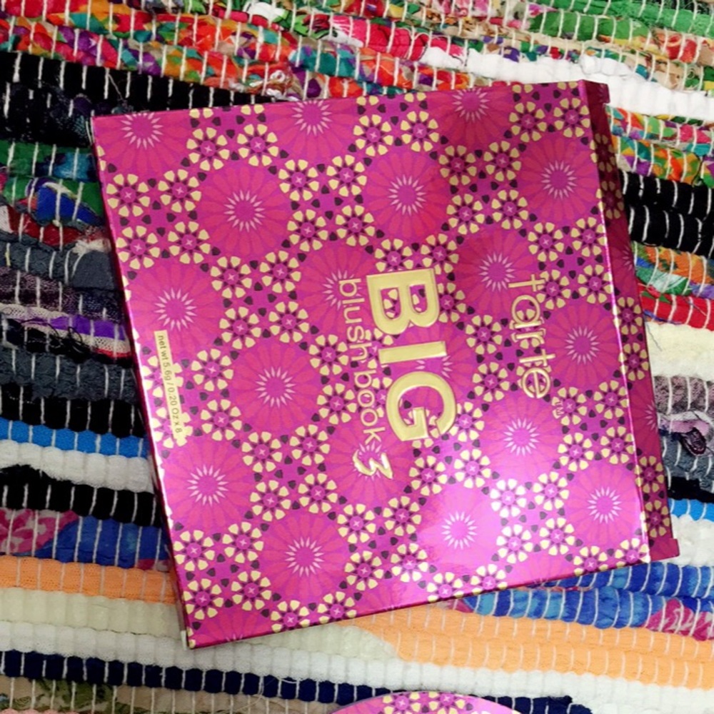 Tarte big blush vol 3