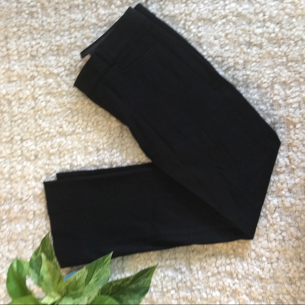 Banana Republic Sloan bootcut black pants short
