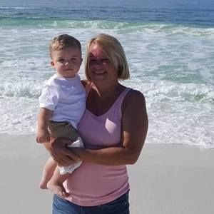 Meet your Posher, Marci