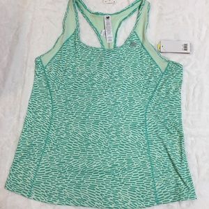 NWT New balance ice workout tank size XL